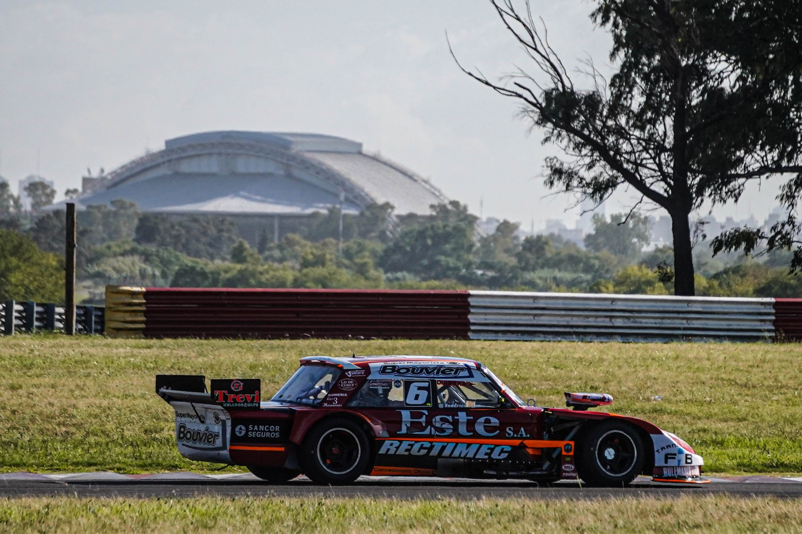 Mirá las imágenes de los primeros autos girando en el Gálvez:: Procar 6.jpeg